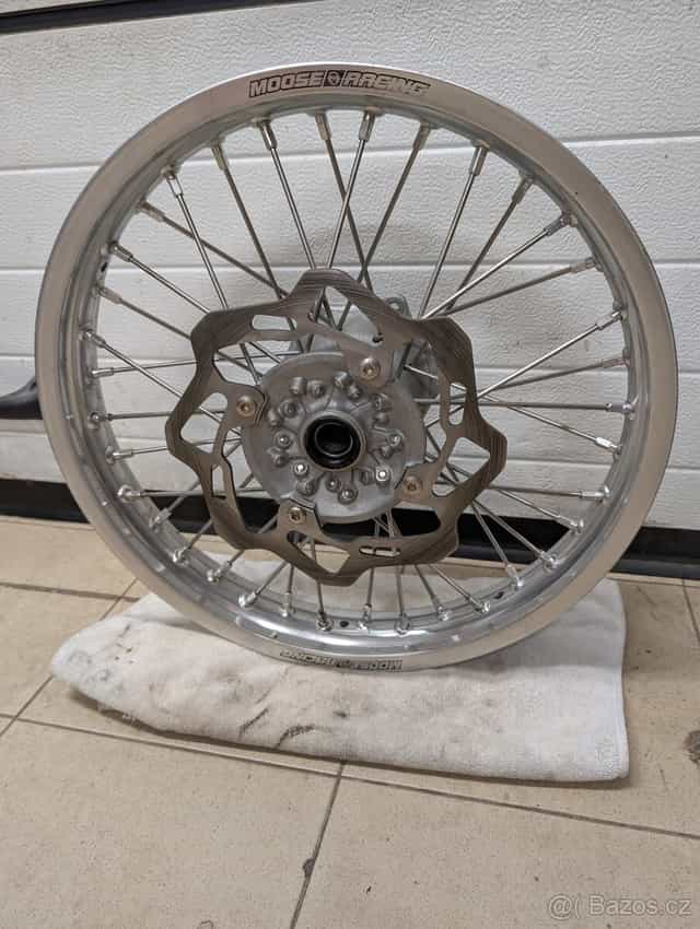 Zadní kolo 18" Kawasaki KX