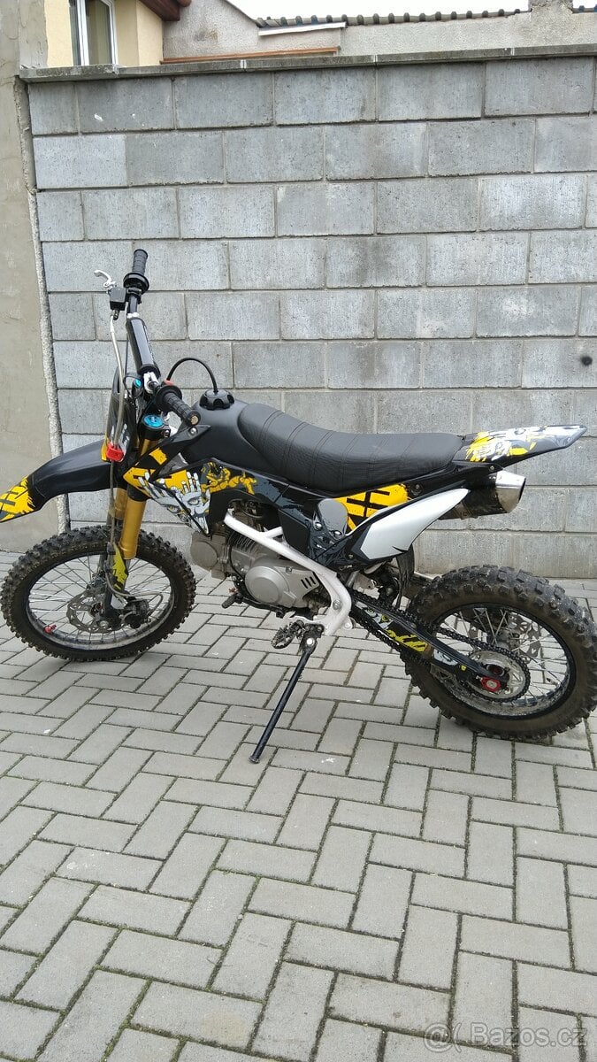 Pitbike motorka