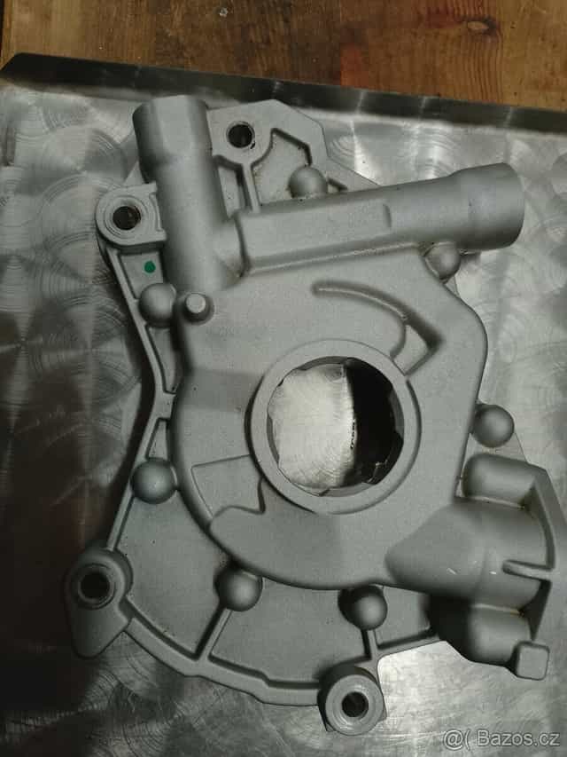 Ford Expedition 5,4L V8 - olejové čerpadlo