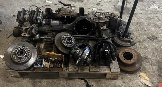 Nissan Patrol y61 Nápravy