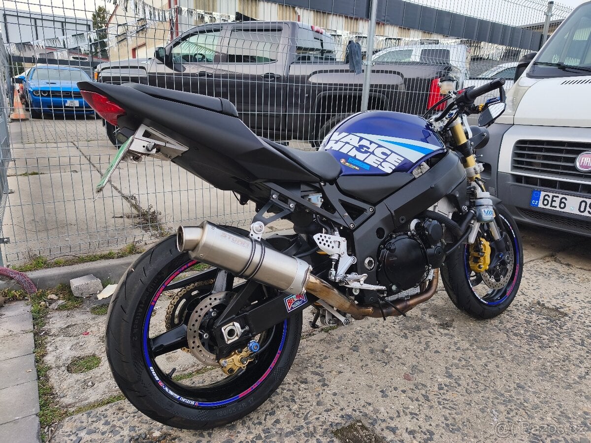 Suzuki gsxr 600 K5 Street.