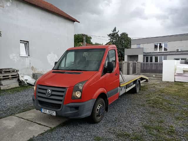 Odtahovka VW Crafter 2.5tdi 100kw prodám.
