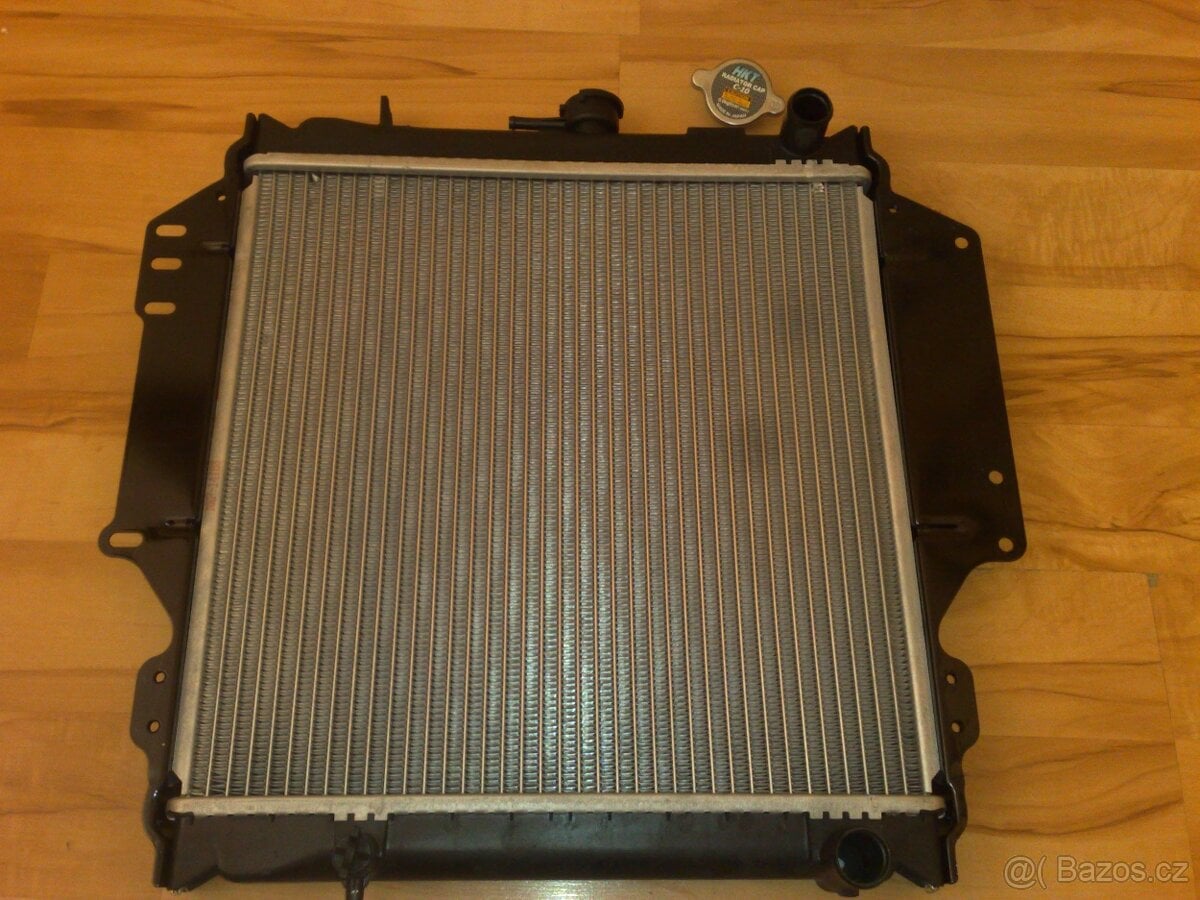 suzuki samurai chladenie kurenie