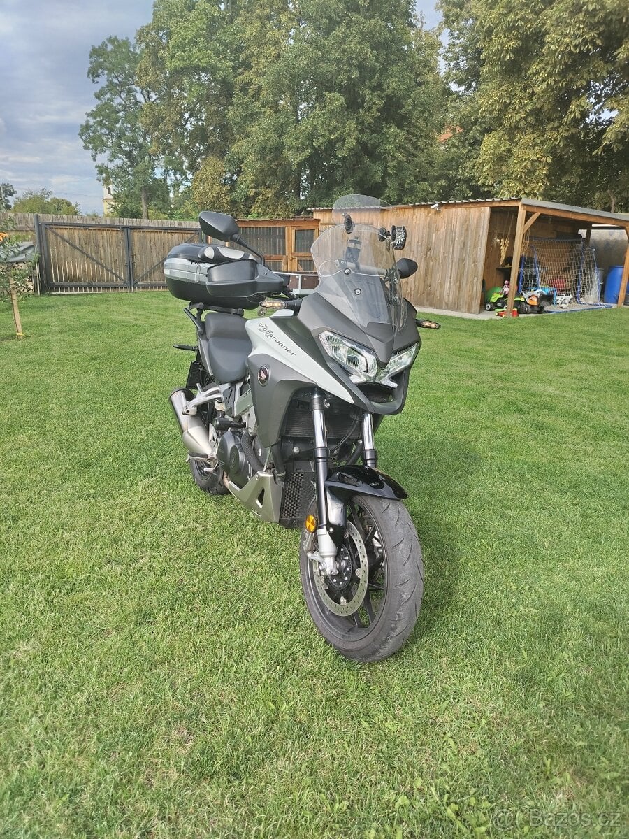 Honda vfr 800 crossrunner
