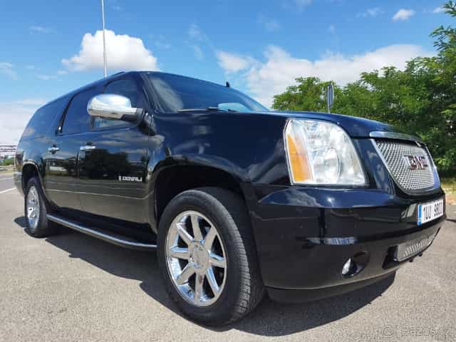 GMC Yukon Denali XL 6.2L-400ps TZ-3500kg 4x4