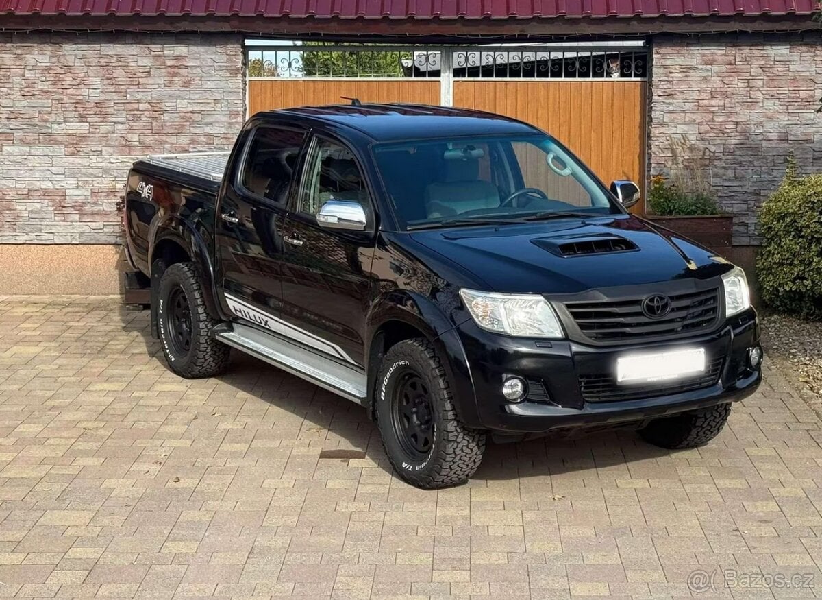 Toyota Hilux 3.0 D4D Life AUT. 126kw