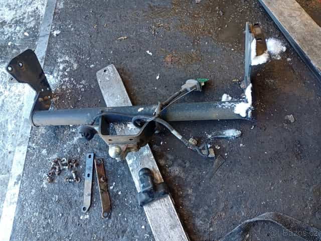 NISSAN NAVARA D23, RENAULT ALASKAN 2,3DCI TAŽNÉ ZAŘÍZENÍ S E