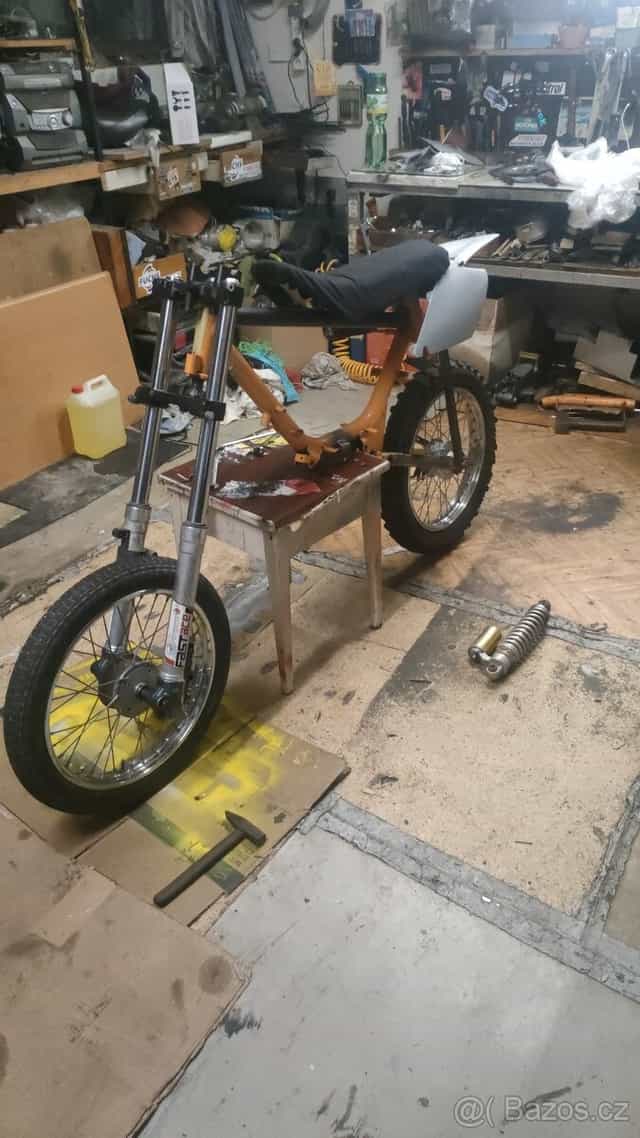 Babetta stavba pitbike