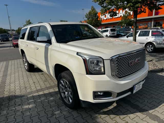 GMC Yukon XL 1500 Denali 6.2 V8 AWD – 2015 + LPG