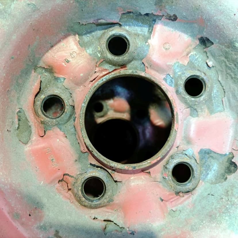 15" plechová kola – 5x114,3 – HYUNDAI (KIA, MAZDA, CITROEN)