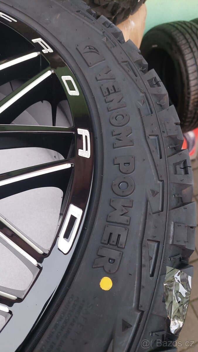 Offroad alu kola 22x10 ET-19 rozteč 6x139,7