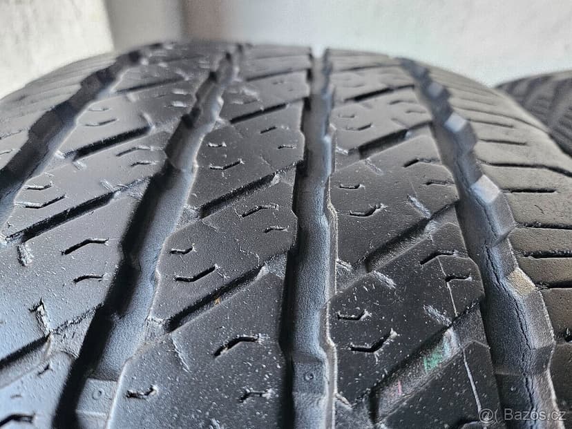 Pár A/T pneu Nexen Roadian HT 265/65 R17