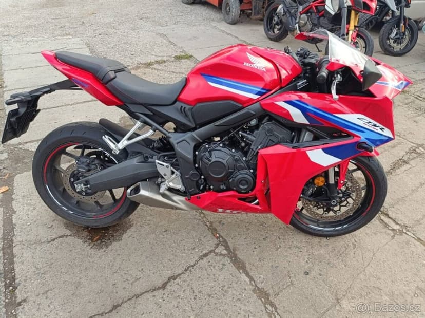 Honda CBR 650 RA
