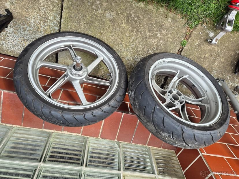 Honda VFR 800 FI 1998 - 2001 - kola