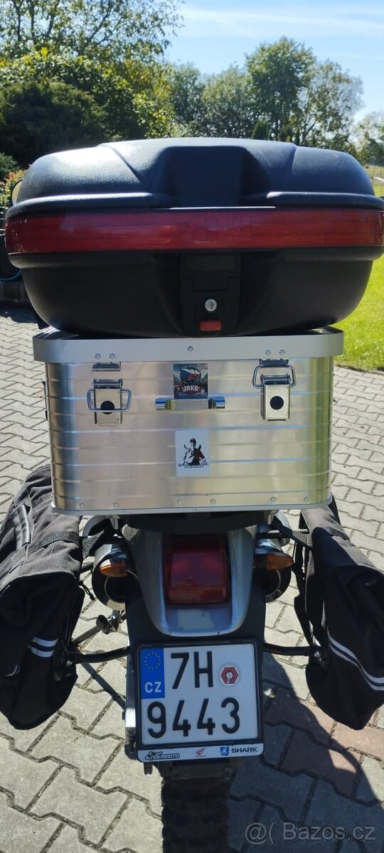 Honda NX 650 Dominator