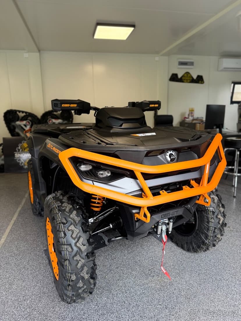 Canam outlander XTP 1000r 2025