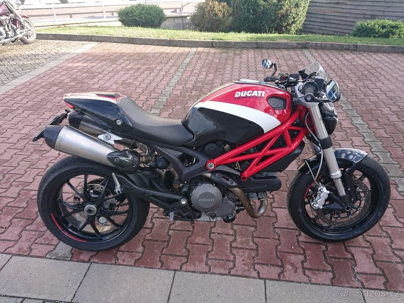Ducati Monster 796 2011