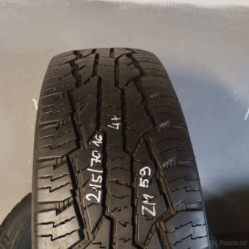 Zimní pneumatiky 215/70/16 NOKIAN