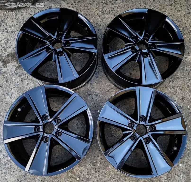 Použité alukola 7J17 5X120 Volkswagen T5 T6 Amarok