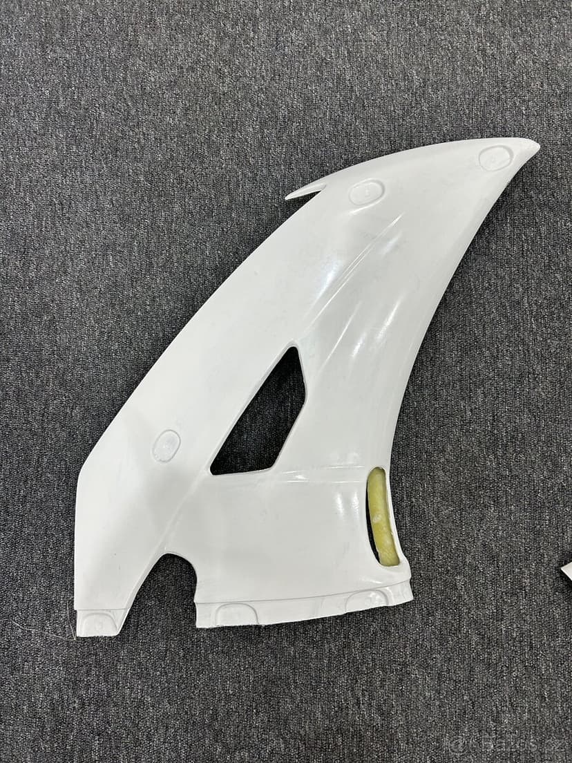 Laminátové Kapoty YAMAHA R6 2008-2016