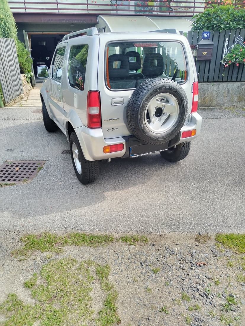 Prodám Suzuki Jimny 4x4 r.v 2005