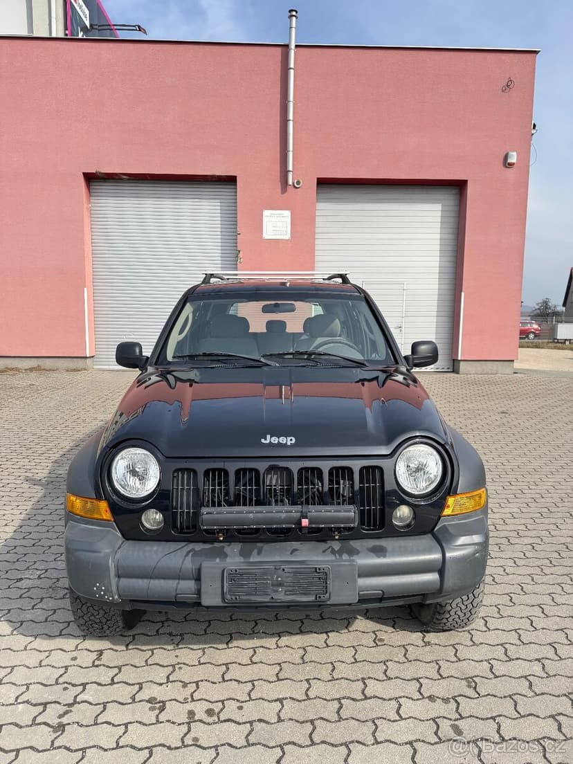 Jeep cherokee 2.8crd 120kw Manual