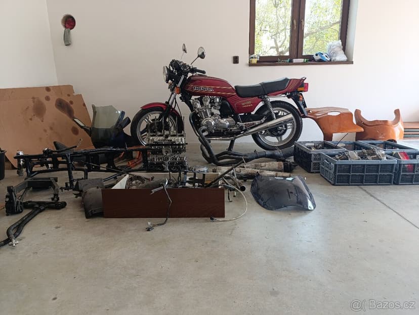 Prodám Honda CB 900 F