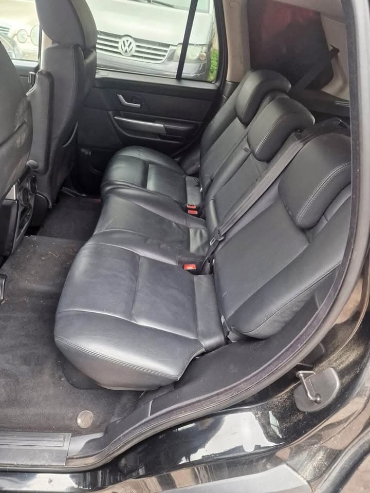 Range rover sport 2.7d na díly motor ko doklady