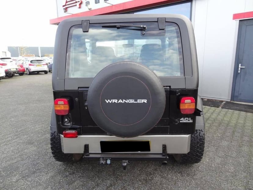 Jeep Wrangler 4.0 AWD 4x4 z roku 1993