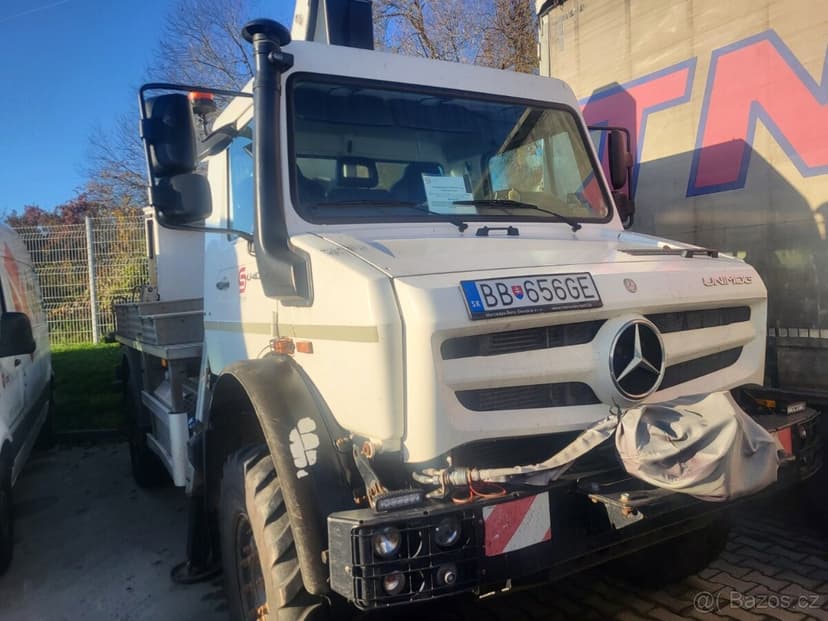 MERCEDES-BENZ UNIMOG U4023 4X4 + MP 18
