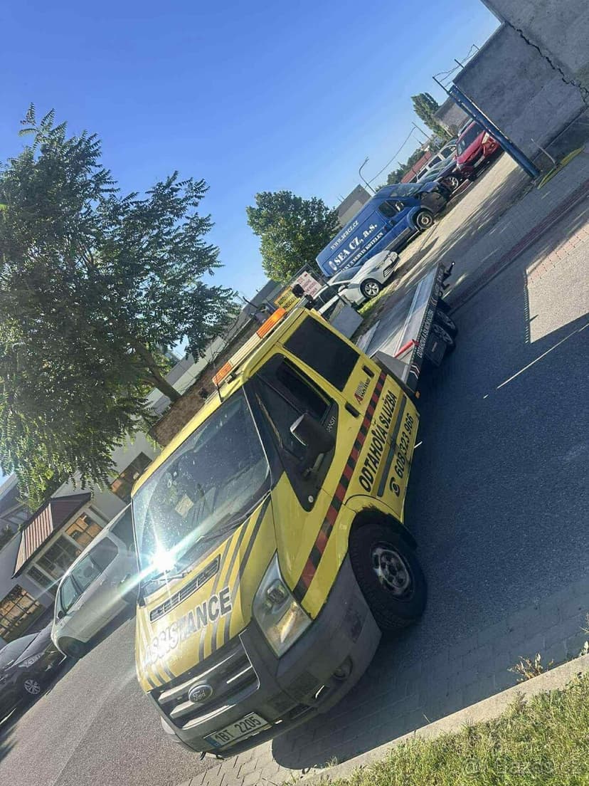 Prodám Ford transit odtahovy speciál