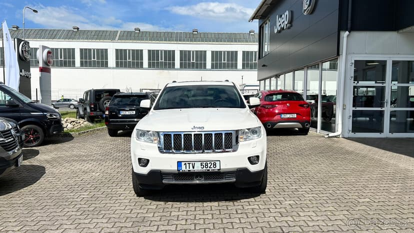 Jeep Grand Cherokee 3.0 CRD V6 Overland 4x4, po servisu, TZ