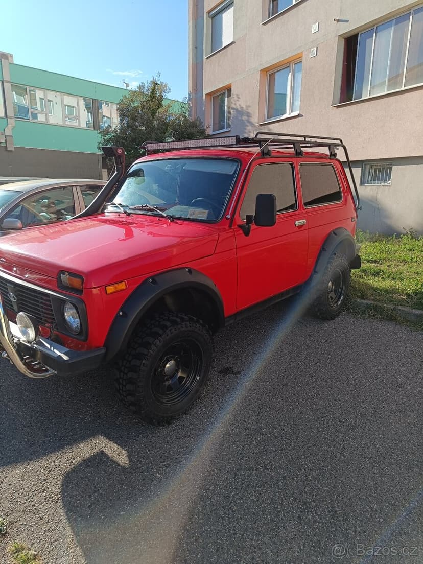 Lada Niva 4x4 Offroad úprava Webasto