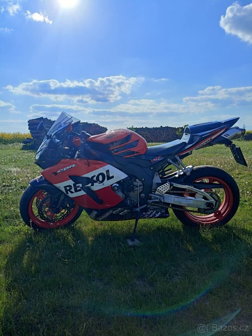 CBR 1000RR