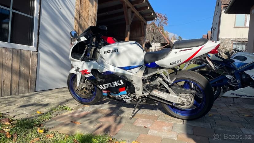 Na opravu / díly - Suzuki GSXR 750