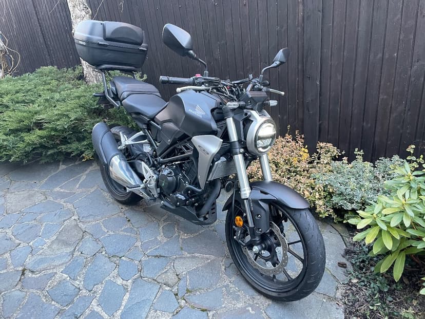 Prodám Honda CBF300R café