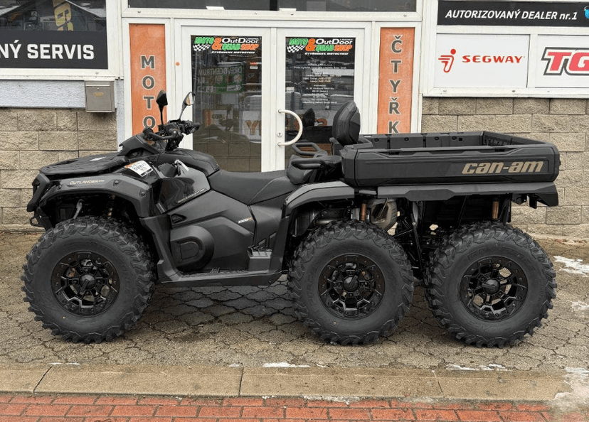CAN-AM Outlander MAX 6x6 Backcountry 1000R T MY26