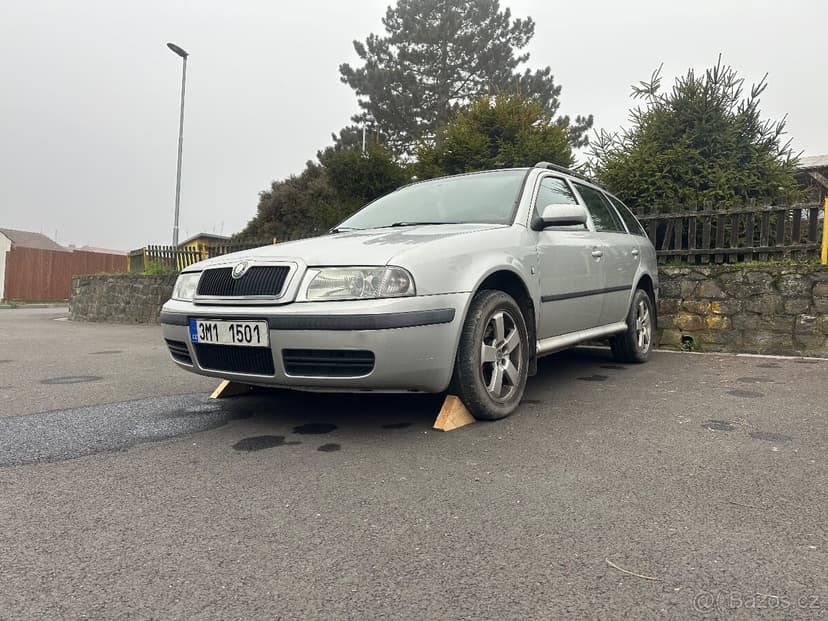 Škoda Octavia 1.9 TDI 4x4 66 kw facelift rok 2000