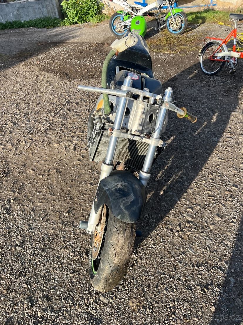 Kawasaki Zx6r Ninja na díly