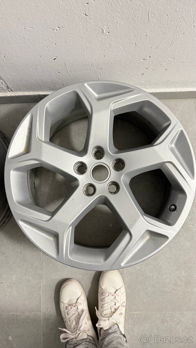 Alu kola ,,20” range rover sport