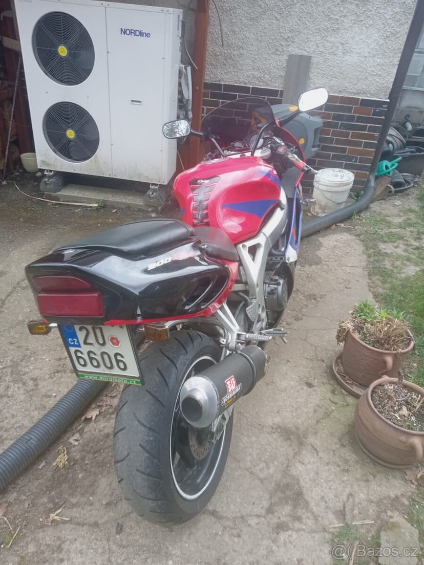 Honda CBR 900RR FIREBLADE 1996