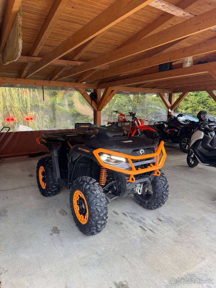 CAN-AM OUTLANDER 1000R 2025 G3 XT-P