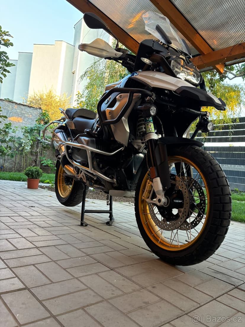 BMW R1250GS