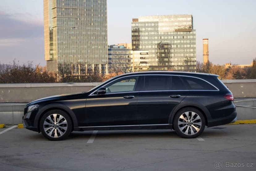Mercedes E trieda All-Terrain 220-d-4matic
