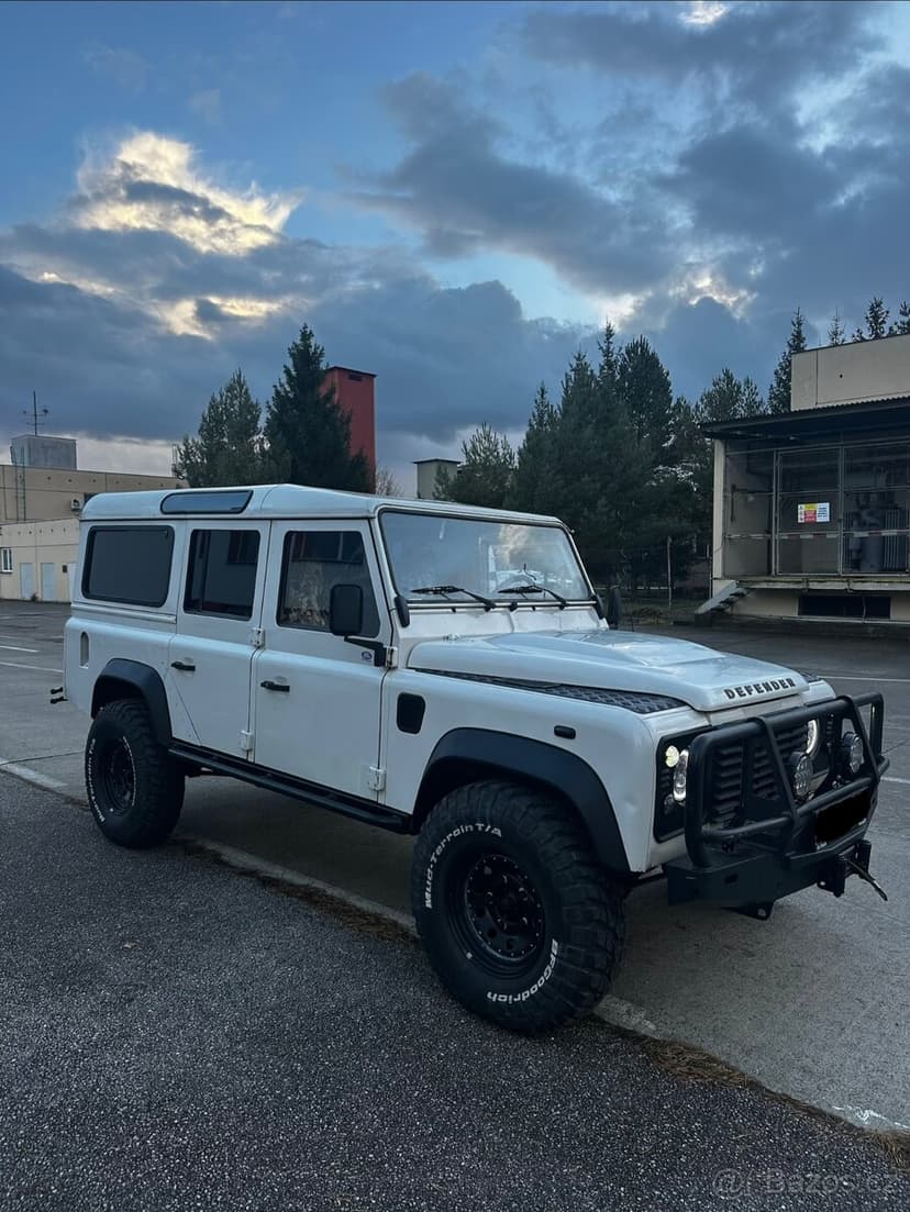 Land Rover Defender 110 STW