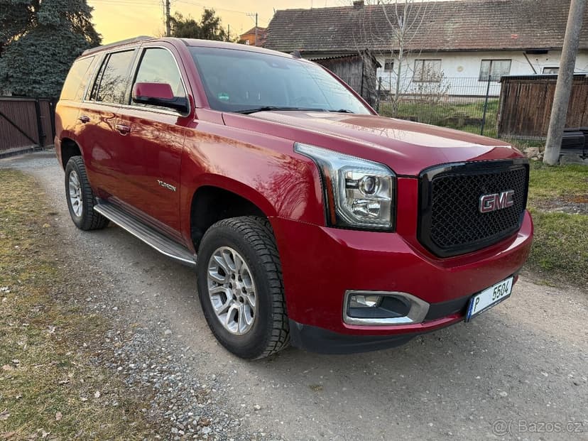 GMC Yukon SLT 5.3i V8 4x4,7 Míst 2015,TOP