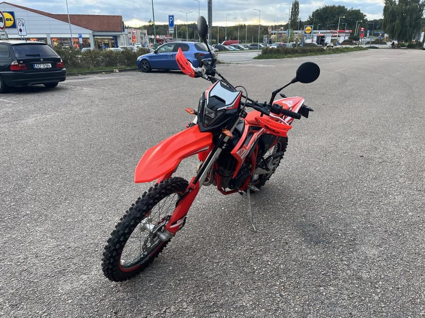 Beta 125 RR - rok 08/23, nájezd 1911 km