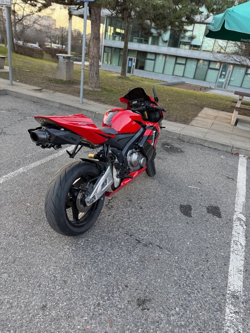 Honda CBR600RR 2006