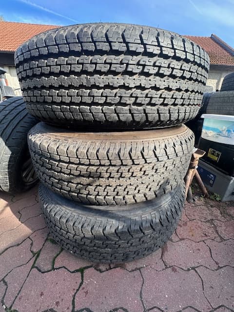 5x127 R18 originál alu disky s pneu Jeep Wrangler NOVÉ