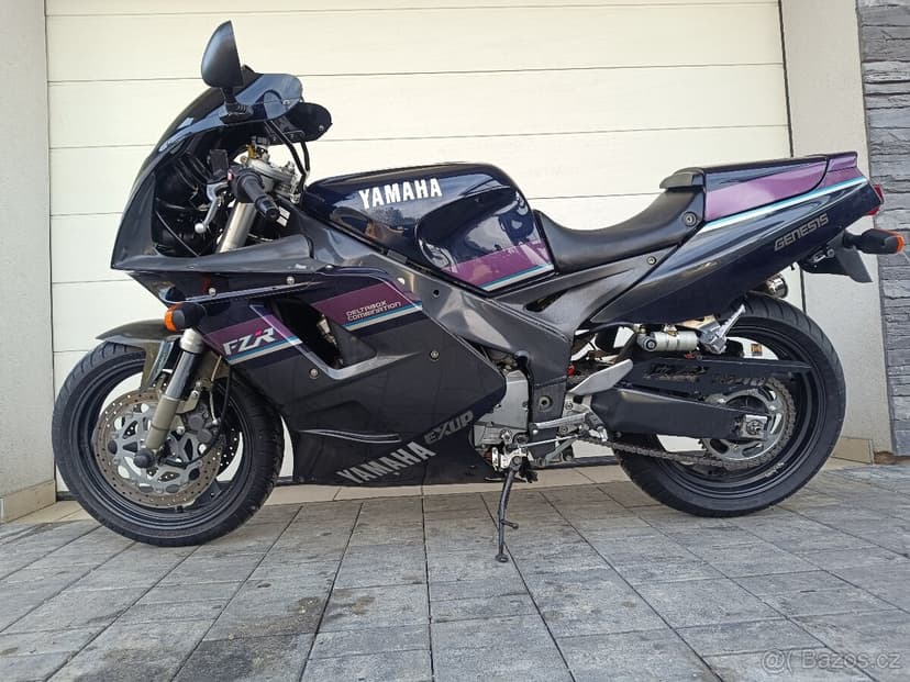 Yamaha FZR 1000 EXUP Top stav